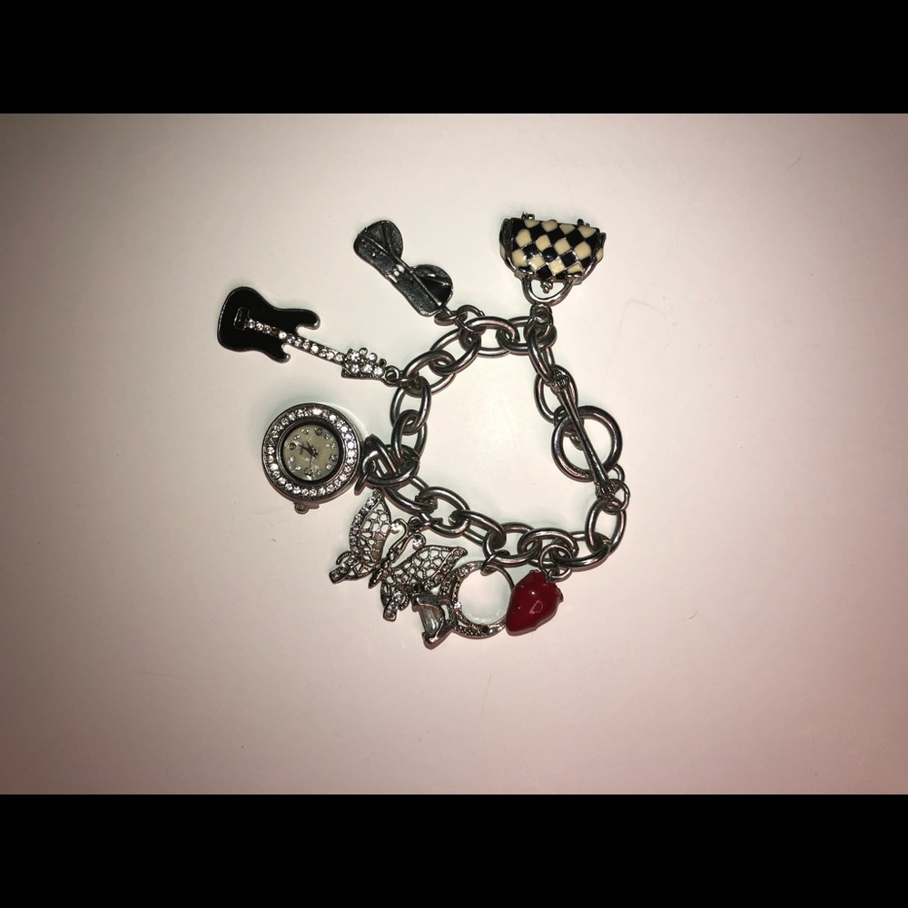 Bracelet